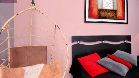    online show from 11.15.25