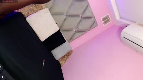 mirandaacollins online show from 11.08.25