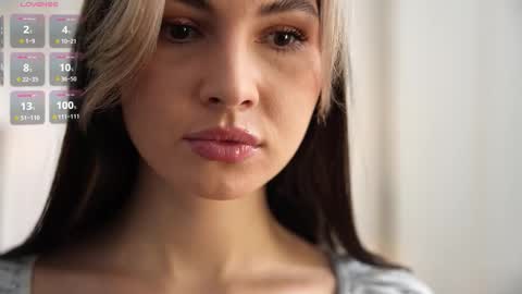 Snapshot of mirandabettman chatting on 10.26.25 My name is Adele online show from 10.26.25