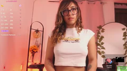 MIRANDA HERNANDEZ online show from 02.25.26