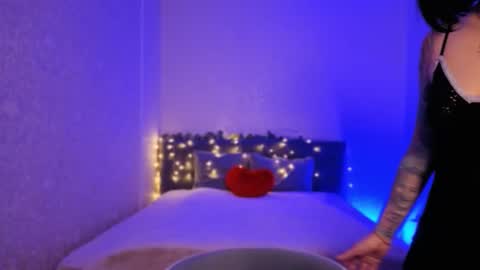 MiraSkyy online show from 02.26.26