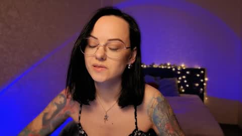Snapshot of miraskyy chatting on 05.15.26 MiraSkyy online show from 05.15.26