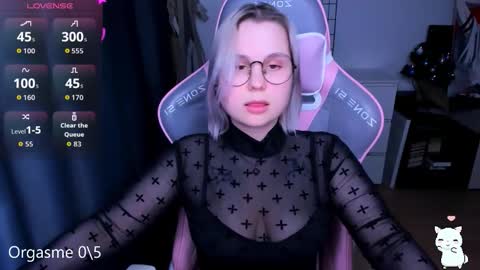 Kira online show from 03.15.26