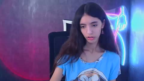Snapshot of miri_miss chatting on 12.11.24 Miri online show from 12.11.24
