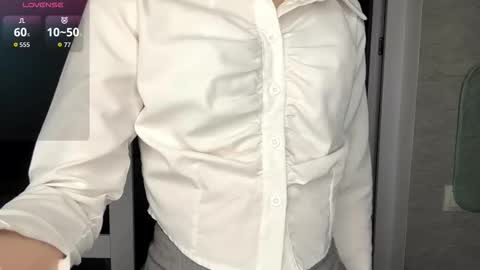 Molly online show from 11.23.25