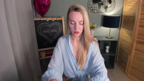 mishapallmer online show from 10.02.25