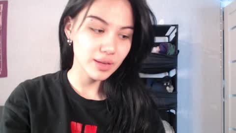 Snapshot of mishel07 chatting on 12.20.25 mishel07 online show from 12.20.25