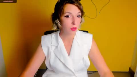 Mishelle online show from 08.04.26