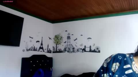 Nicol online show from 12.17.25