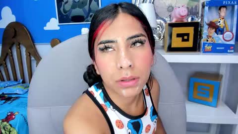 Snapshot of miss___allison chatting on 02.17.25 Allison online show from 02.17.25