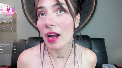 Charlotte online show from 03.11.25