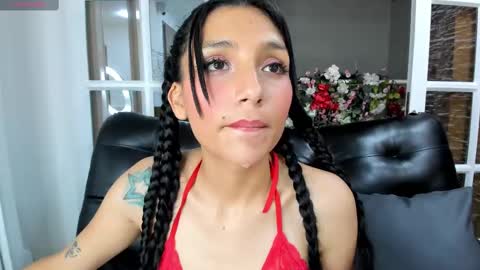 Snapshot of miss___evangeline chatting on 02.21.25 Evangeline online show from 02.21.25