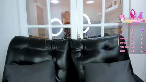 Snapshot of miss___evangeline chatting on 02.28.25 Evangeline online show from 02.28.25