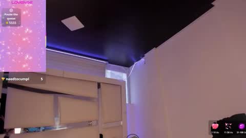 Snapshot of miss__lola chatting on 02.10.26 Soy lola online show from 02.10.26