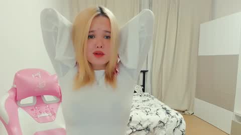 miss__selena online show from 01.16.25