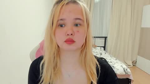 miss__selena online show from 01.24.25