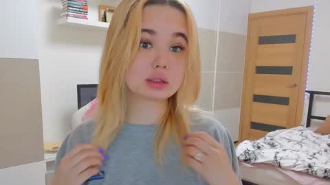 miss__selena online show from 02.06.25