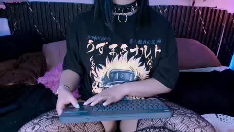 Snapshot of miss_ailyn chatting on 09.18.25 AILYN online show from 09.18.25