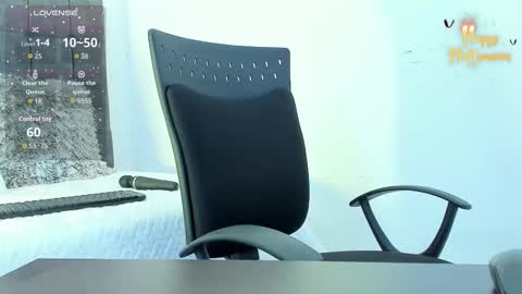 miss_aitana_ online show from 10.22.25