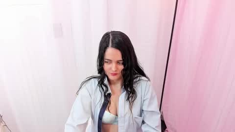 Snapshot of miss_alhy chatting on 12.17.24 online show from 12.17.24