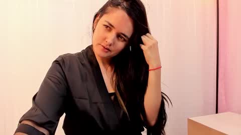 Snapshot of miss_alhy chatting on 02.19.25 online show from 02.19.25