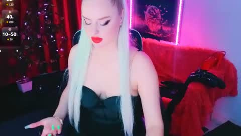 miss_alice_silver online show from 06.11.26