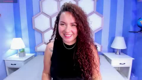 miss_alisse online show from 10.10.25