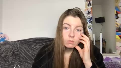 miss angel  online show from 02.20.26