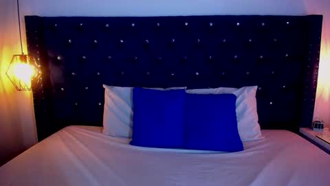 miss_ariss online show from 02.10.26