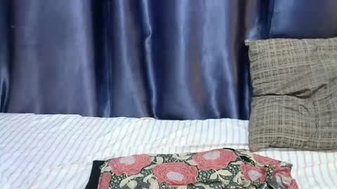 miss_bani online show from 12.15.25