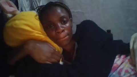 Snapshot of miss_belllo chatting on 03.05.25 miss_belllo online show from 03.05.25