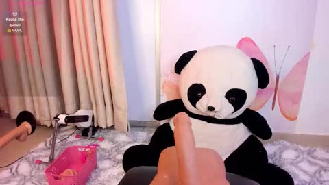 Snapshot of miss_blowjob4u chatting on 10.21.25 miss_blowjob4u online show from 10.21.25
