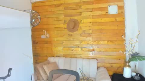 Camila online show from 11.03.25