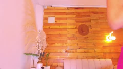 Camila online show from 11.08.25