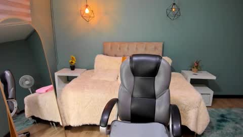 Cataleya online show from 01.12.26