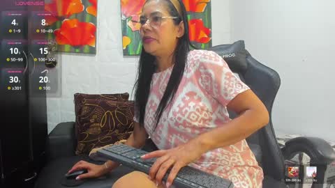 Clare PocaHose online show from 04.08.26