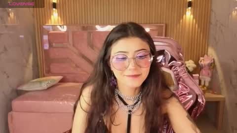 Snapshot of miss_devil_s chatting on 03.14.26 miss_devil_s online show from 03.14.26