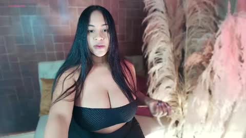 Snapshot of miss_deyan chatting on 03.10.25 miss_deyan online show from 03.10.25