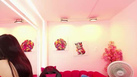 Melanie online show from 12.19.25