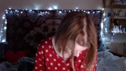 Elis online show from 12.25.24