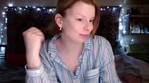 Elis online show from 02.10.25