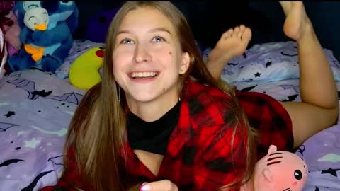 Emily online show from 11.11.25