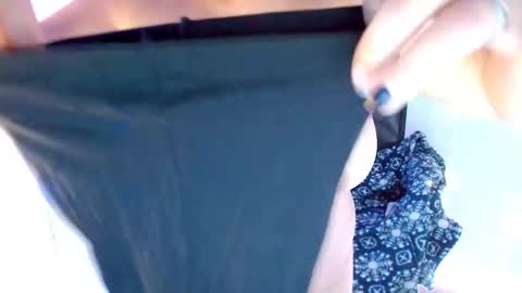 Miss Evoleth online show from 01.28.25