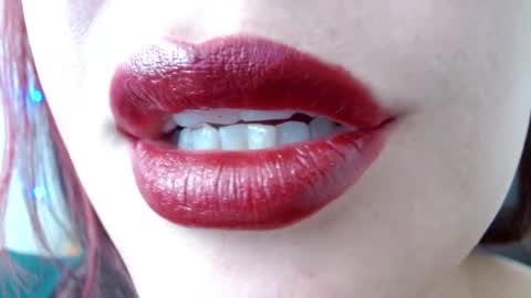 Miss Evoleth online show from 01.31.25