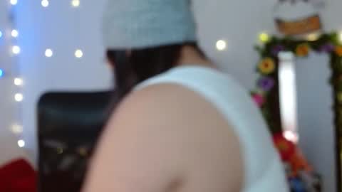 Miss Evoleth online show from 11.24.25