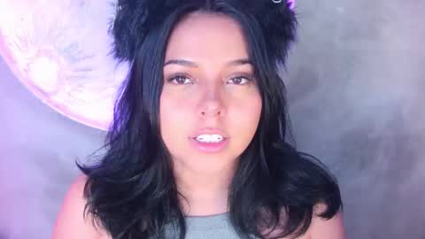 Snapshot of miss_galaxxia chatting on 11.22.25 Elisabeth IG galax xxia online show from 11.22.25