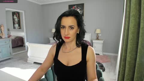 Miss Giulia online show from 01.16.25