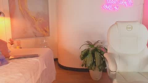 Honey online show from 10.09.25