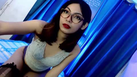 Snapshot of miss_hornydoll chatting on 01.12.25 miss_hornydoll online show from 01.12.25