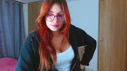 Isabella online show from 01.29.25